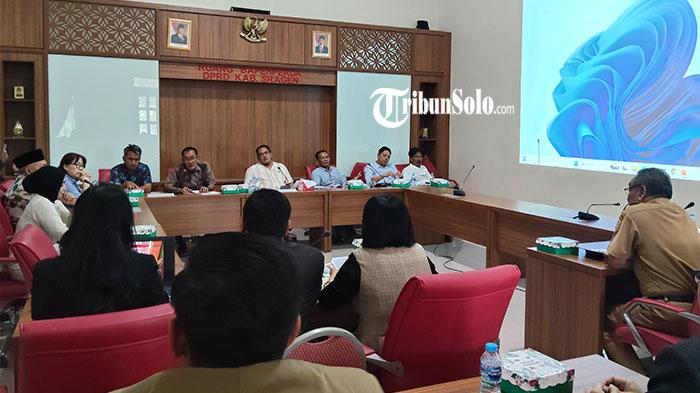 3 Tuntutan Keluarga Siswa SMPN 2 Sumberlawang yang Tewas ke DPRD Sragen, CCTV Wajib Ada di Sekolahan