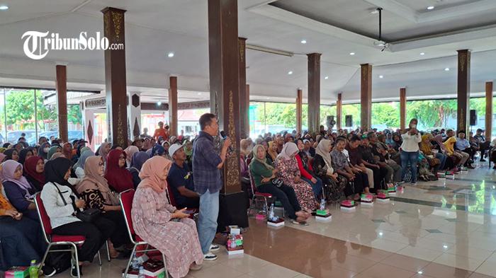 Kebakaran Pasar Wonogiri : Potensi PAD Hampir Rp 1 M Raib, Bakal Tarik Retribusi Pasar Darurat?