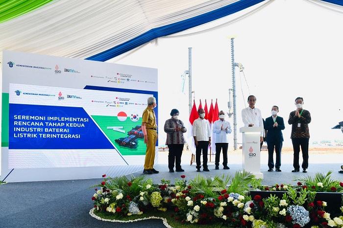 Presiden-Joko-Widodo-meninjau-pembangunan-proyek-Grand-Package-Konsorsium-LG.jpg