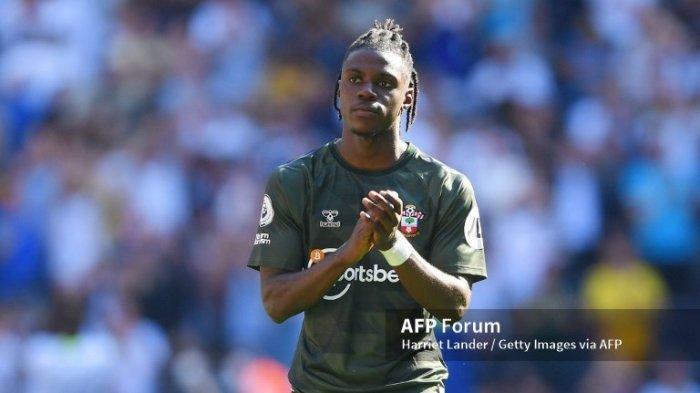 Romeo-Lavia-tengah-menjadi-incaran-Manchester-United.jpg