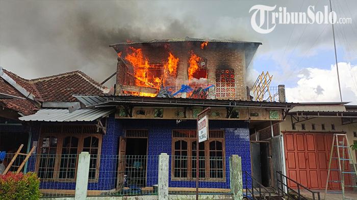 Lupa Matikan Kompor, Rumah di Pedan Klaten Ludes Dilahap Api
