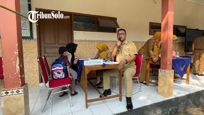SPMB-ONLINE-SD-Pelaksanaan-Seleksi-Penerimaan-Murid-Baru-SPMB-online-tingkat-Sekolah-Dasar-SD.jpg