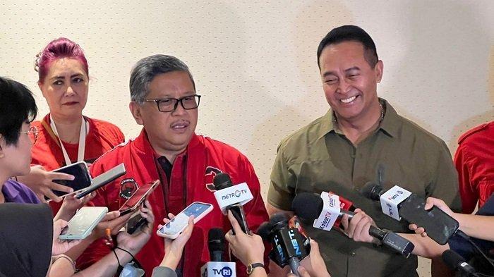 PDIP Masih Anteng di Pilkada Jateng 2024, Relawan Desak Segera Usung Andika Perkasa Lewat Spanduk