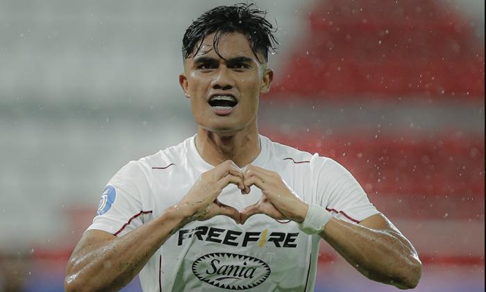 Selebrasi-Ramadhan-Sananta-kala-mencetak-gol-dalam-laga-pekan-ke-19-Liga-1.jpg