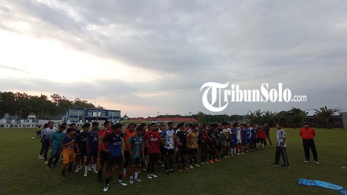 Seleksi-terbuka-digelar-Persiwi-Wonogiri-di-Lapangan-Sepak-bola-Singodutan-Sport-Center.jpg