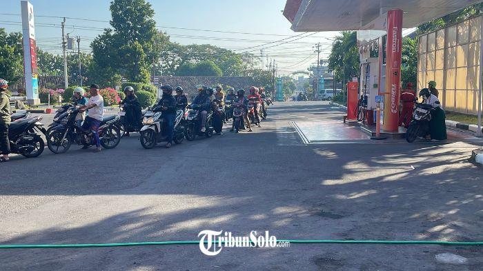 Suasana-SPBU-Pabelan-Kecamatan-Kartasura-Kabupaten-Sukoharjo-pada-Rabu-3.jpg