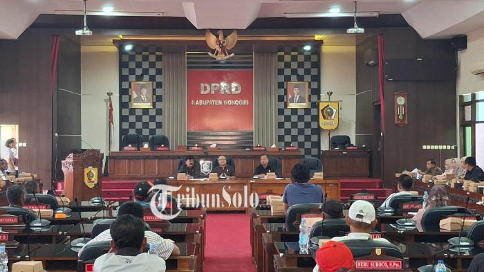 Polemik Pabrik Semen Wonogiri: Giliran Warga yang Pro Audiensi dengan DPRD Wonogiri