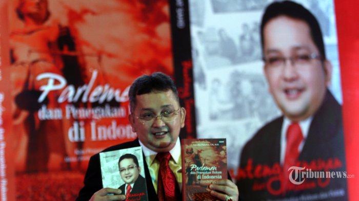 Sosok Trimedya Panjaitan, Politikus PDIP yang Sebut Ganjar 'Kemlinthi' & Puji Puan Figur Apa Adanya