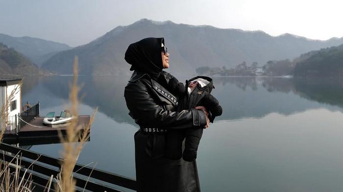 Pakai Fitur Garansi Bebas Pengembalian Shopee, Konten Aurel Hermansyah Tuai Respons Positif Warganet