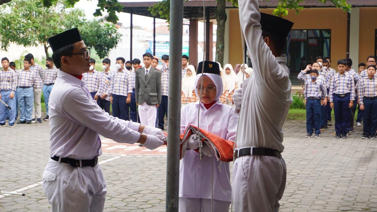 Upacara-MYP-HS-Al-Firdaus-Sukoharjo.jpg