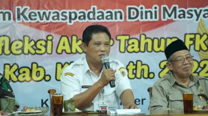 Wakil-Bupati-Klaten-Yoga-Hardaya-di-refleksi-akhir-tahun-FKDM-Kabupaten-dan-Kecamatan-2022.jpg