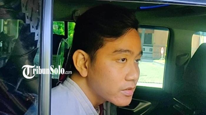 Wali-Kota-Solo-Gibran-Rakabuming-Raka-saat-ditemui-TribunSolocom-Selasa-882023.jpg