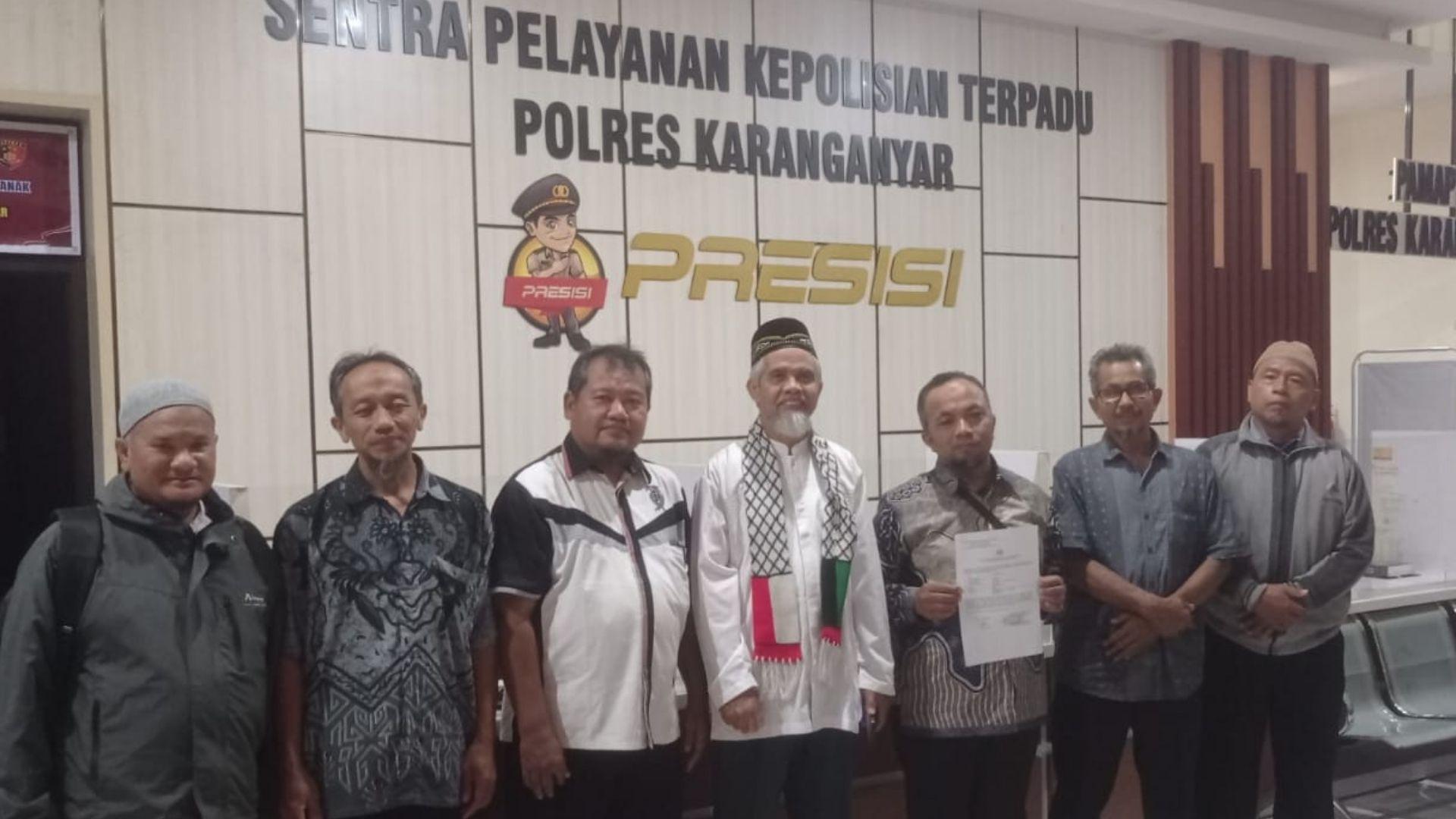 Warga-Desa-Plesungan-melapor-ke-Polres-Karanganyar-atas-dugaan-pemalsuan-dokumen-tandatangan.jpg