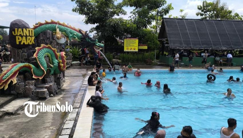 Wisata-Air-Janti-Park-Klaten.jpg