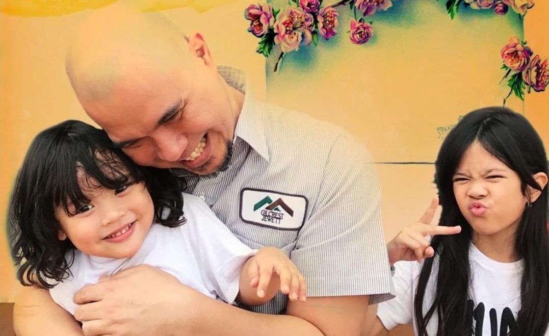 Ahmad Dhani Pamer Video Ali Anak Bungsunya yang Berani Tangkap Hewan, El Rumi: Singa Anaknya Singa