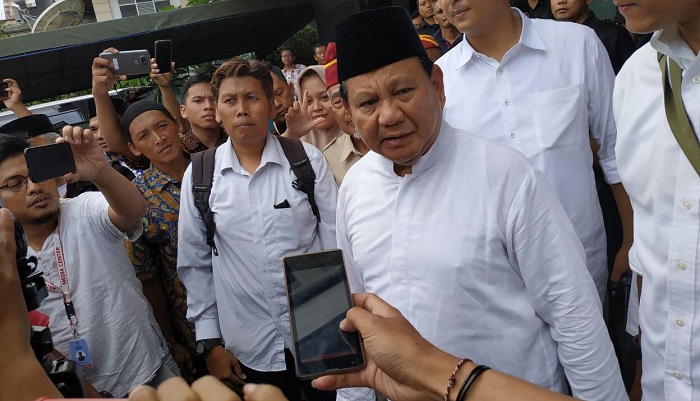 capres-nomor-urut-02-prabowo-subianto-saat-berkunjung-ke-kantor-mta.jpg