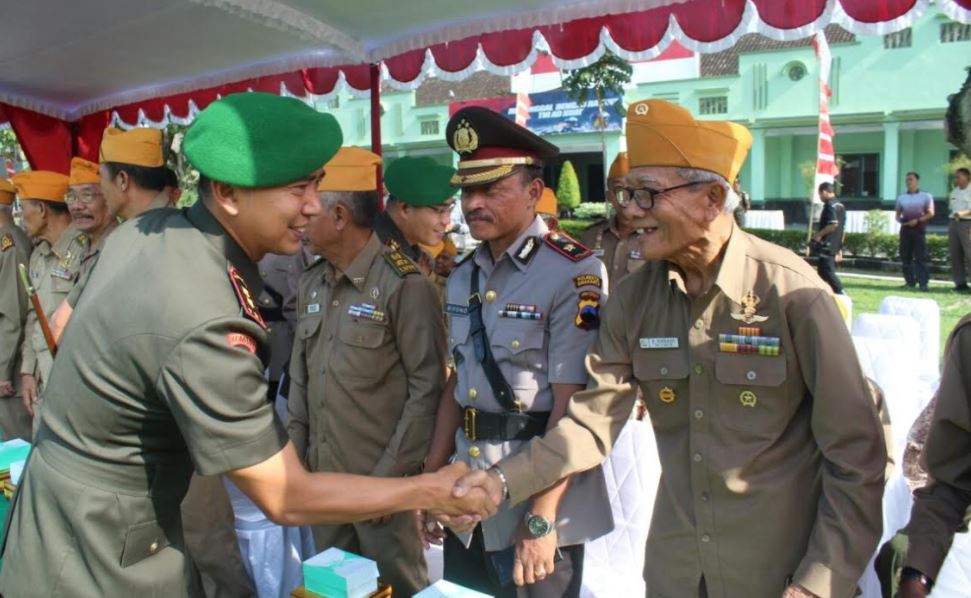 Peringati Hari Juang Kartika, Dandim Solo Ajak Para Tentara Peduli Veteran
