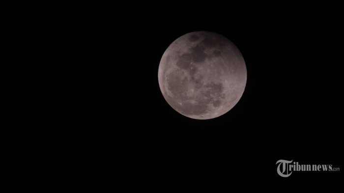 solo/fenomena-gerhana-bulan-total-super-blood-moon.jpg