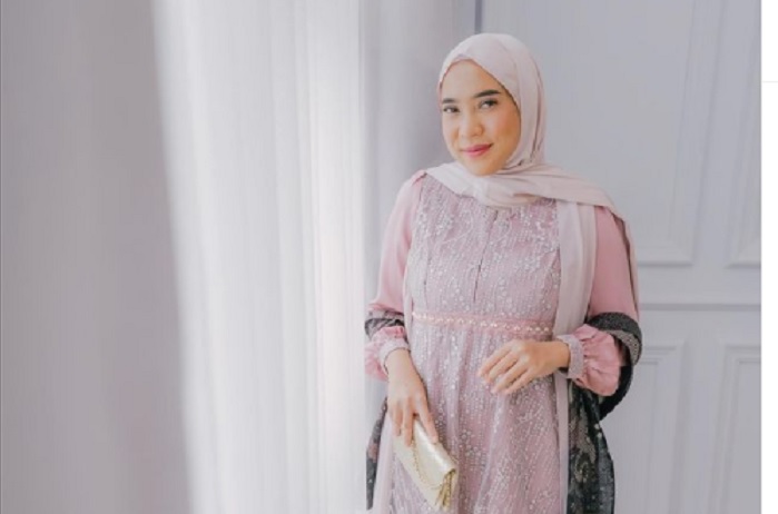 Fitri Tropica Beberkan Honor Pertama di Dunia Hiburan, Untuk Bayar Kos Pun Tak Cukup