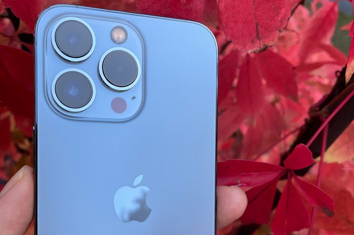 iPhone-13-Pro-FGHH.jpg