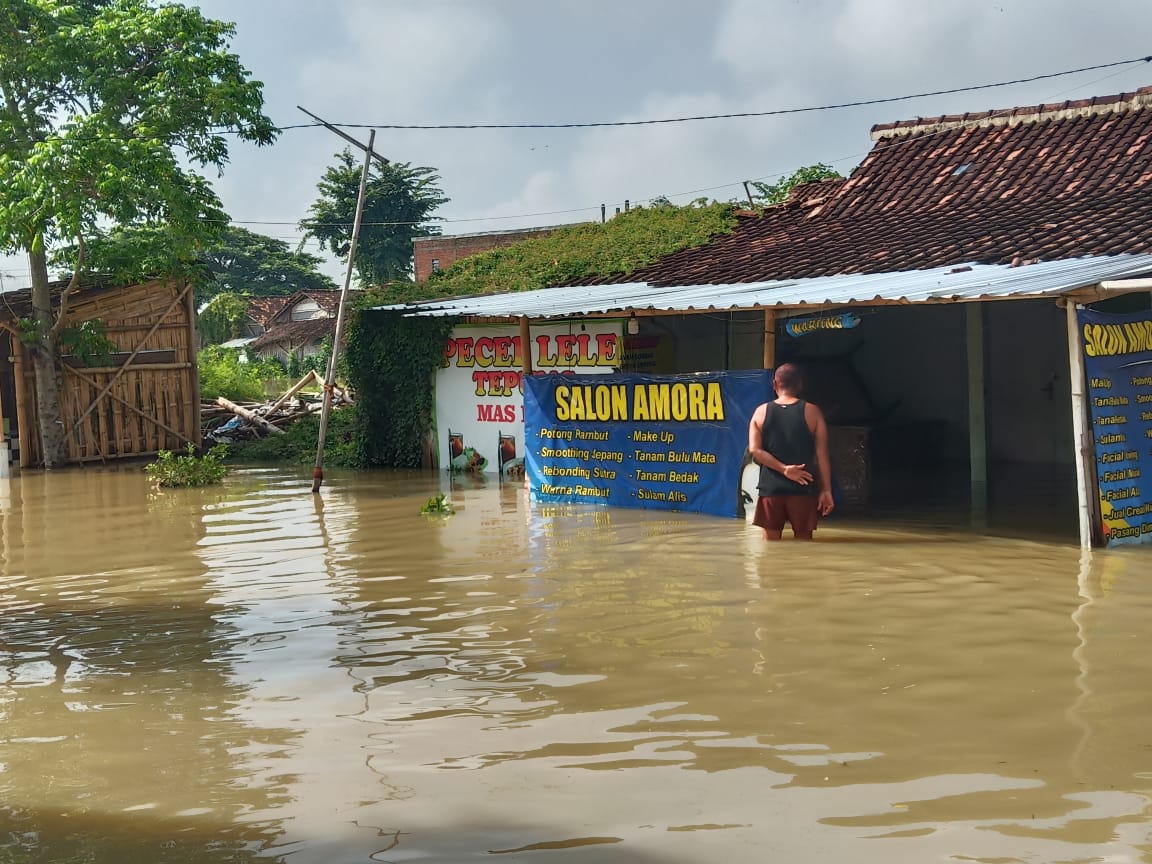 kampung-tambakrejo-sukoharjo-banjir.jpg