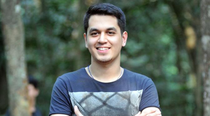 Duh, Lagi Asyik Berduaan, Pacar Kevin Julio Dikira Emak-emak