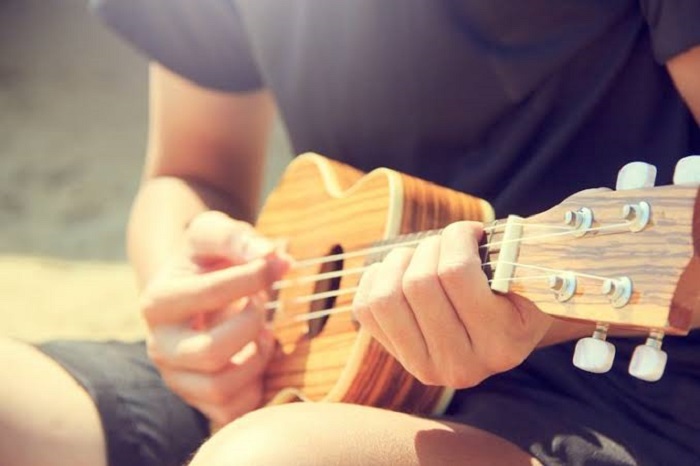 kumpulan-chord-atau-kunci-ukulele-tribunsolocom.jpg