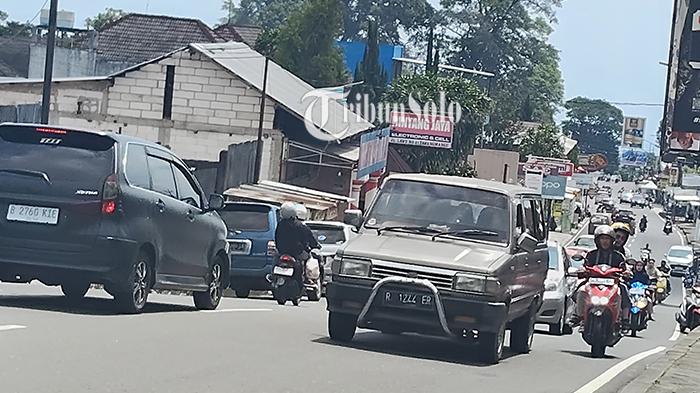 lalu-lintas-tawangmangu-lebaran-2025.jpg