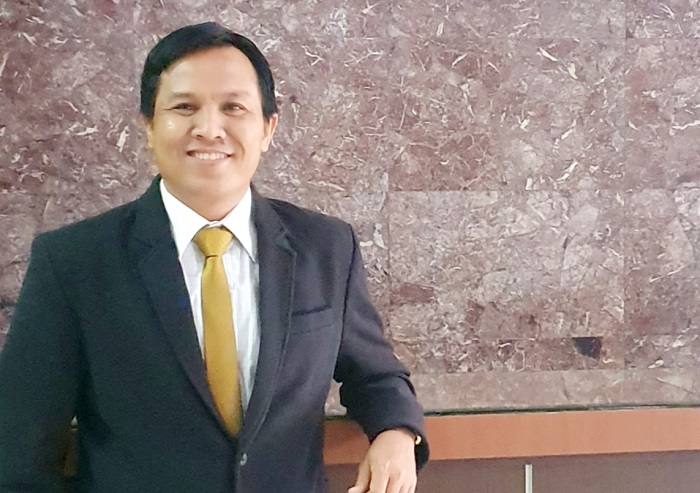 pengamat-politik-dan-hukum-tata-negara-universitas-negeri.jpg