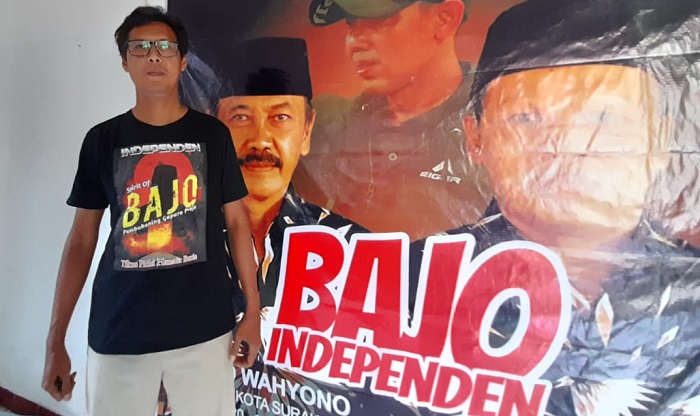 Tukang Jahit Penantang Gibran Anak Jokowi Rela Galang Dana Operasional Kampanye dengan Jualan Kaos