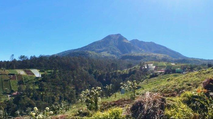 suasana-pegunungan-di-lereng-gunung-lawu-tawangmangu.jpg