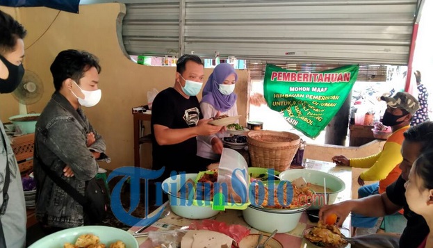 Warung Pecel Legendaris di Sukoharjo, Pecel Mboto: Terkenal Karena Murah dengan Porsi Jumbo