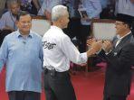 Anies-Baswedan-berjabat-tangan.jpg
