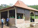 Bedah-Pondok-Pesantren-oleh-Syariah-Hotel-Solo.jpg