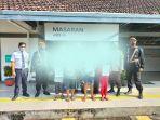 Bocah-bocah-pelaku-pelemparan-kereta-api-di-petak-jalan-antara-Stasiun-Masaran-dan-Stasiun-Sragen.jpg