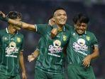 Ferdinand-Sinaga-saat-merayakan-gol.jpg
