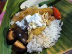 Foto-seporsi-Nasi-Liwet-Bu-Parmi.jpg