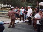 Gubernur-Jawa-Tengah-Ganjar-Pranowo-cek-jembatan-ambrol-di-Kampung-Nglurah.jpg