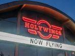 Holywings-2.jpg