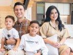 Ibu-mertua-Titi-Kamal-ke-Jakarta.jpg