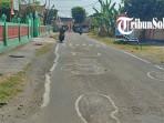 Jalanan-rusak-di-karanganyar.jpg