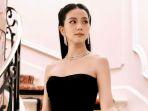 Jisoo-BLACKPINK-Cartier.jpg