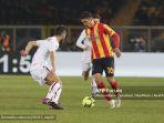 Joan-Gonzalez-beraksi-selama-pertandingan-sepak-bola-Italia-Serie-A.jpg