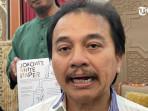Jokowis-White-Paper-di-Yayasan-Pendidikan-Islam-Al-Mukmin.jpg