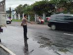 KECELAKAAN-DI-KARANGANYAR-Lubang-di-Jalan-Adi-Soemarmo-Colomadu-Karanganyar.jpg