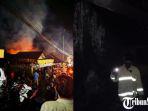 Kebakaran-di-salah-satu-kios-di-Pasar-Slogohimo-Rabu-2212025-malam.jpg