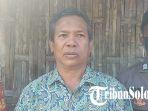 Ketua-Koperasi-Tani-Ternak-Ngudi-Makmur-Mulyadisaat-ditemui-wartawan-Rabu-2962022.jpg