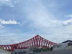 Langit-di-Underpass-Joglo-Solo.jpg