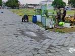 Lapak-pedagang-Mie-Ayam-dan-Bakso-di-Alun-alun-Selatan.jpg