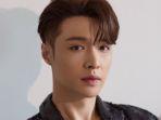Lay-Zhang-Yixing.jpg